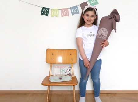Shirt - Schulkind mit Minisymbol